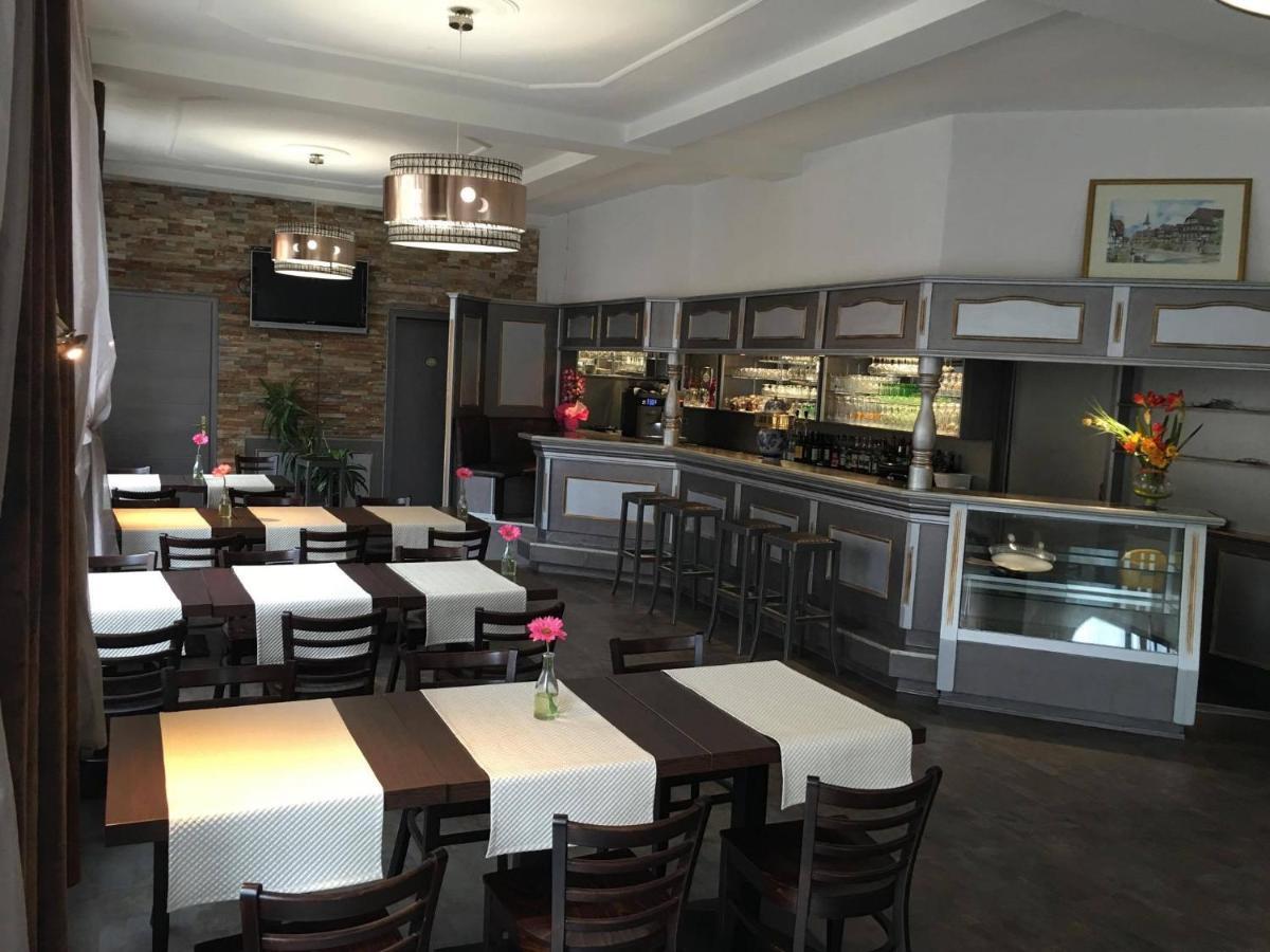 Hotel Restaurant Le Bristol Niederbronn-les-Bains Eksteriør bilde