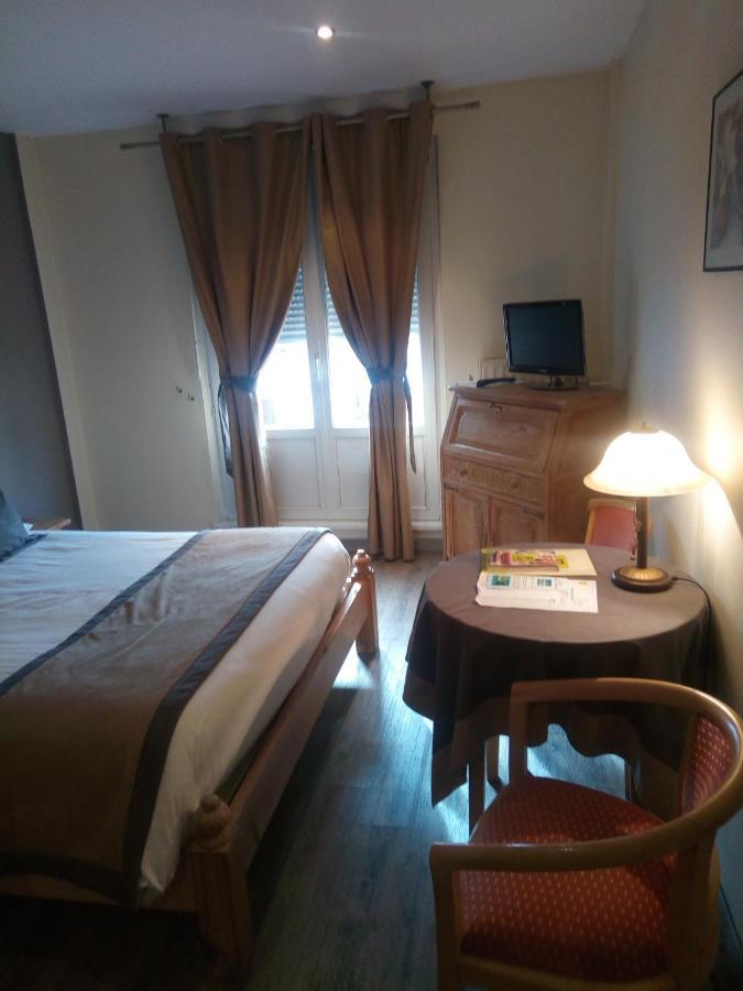 Hotel Restaurant Le Bristol Niederbronn-les-Bains Eksteriør bilde